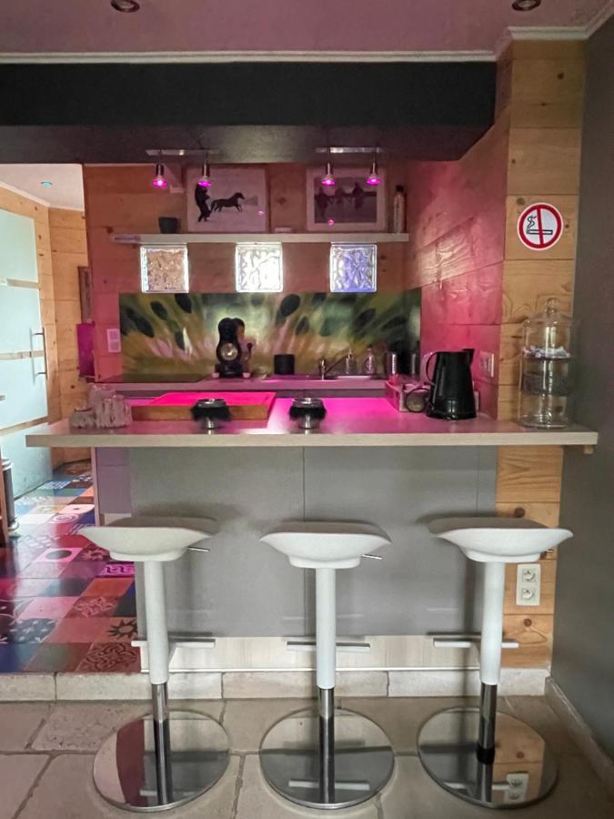 La Souriciere Villa Silenrieux Buitenkant foto
